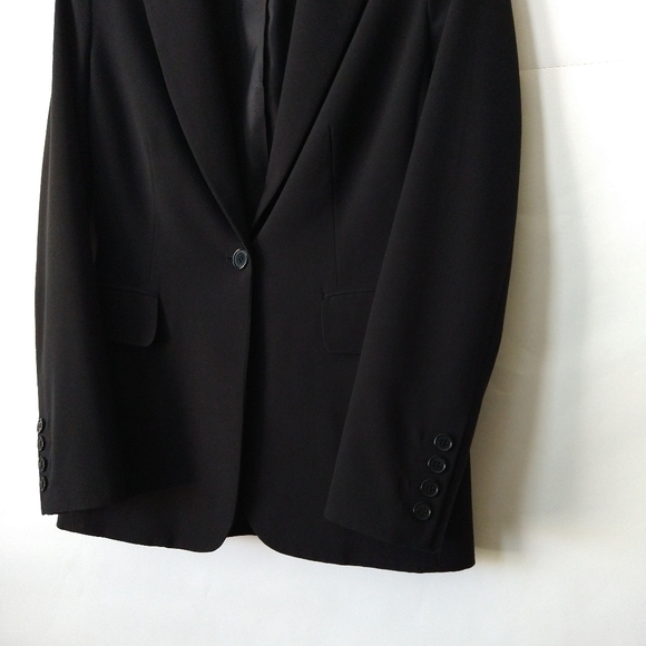New York and Company Black Blazer - Picture 11 of 15
